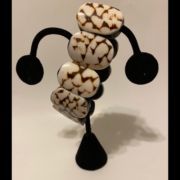 Brown and Cream Stretch Bracelet - Picture 2 of 3